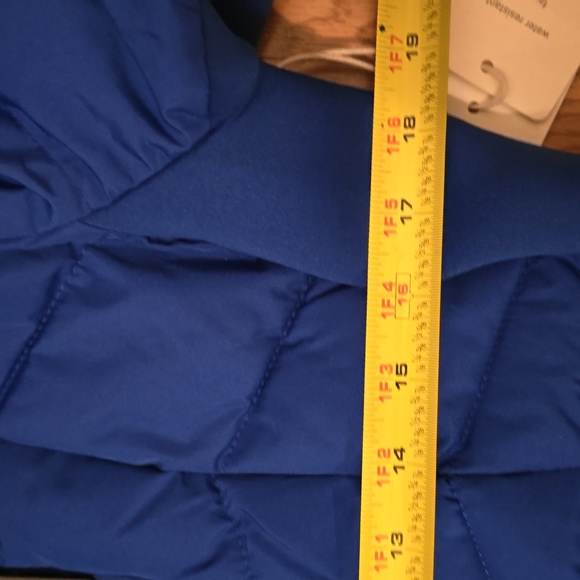 A.N.A BRAND WOMEN'S BOLD BLUE FAUX FUR HOODED WINTER COAT SIZE SMALL - Picture 13 of 16